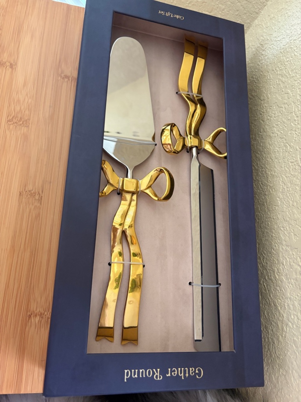 Anthropology Stainless Steel Bow cake server set